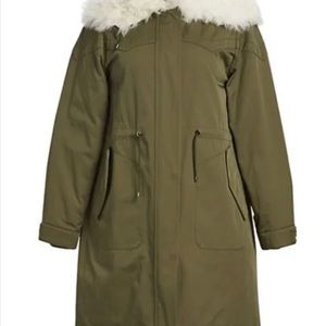 Extra warm parka coat. Very versatile